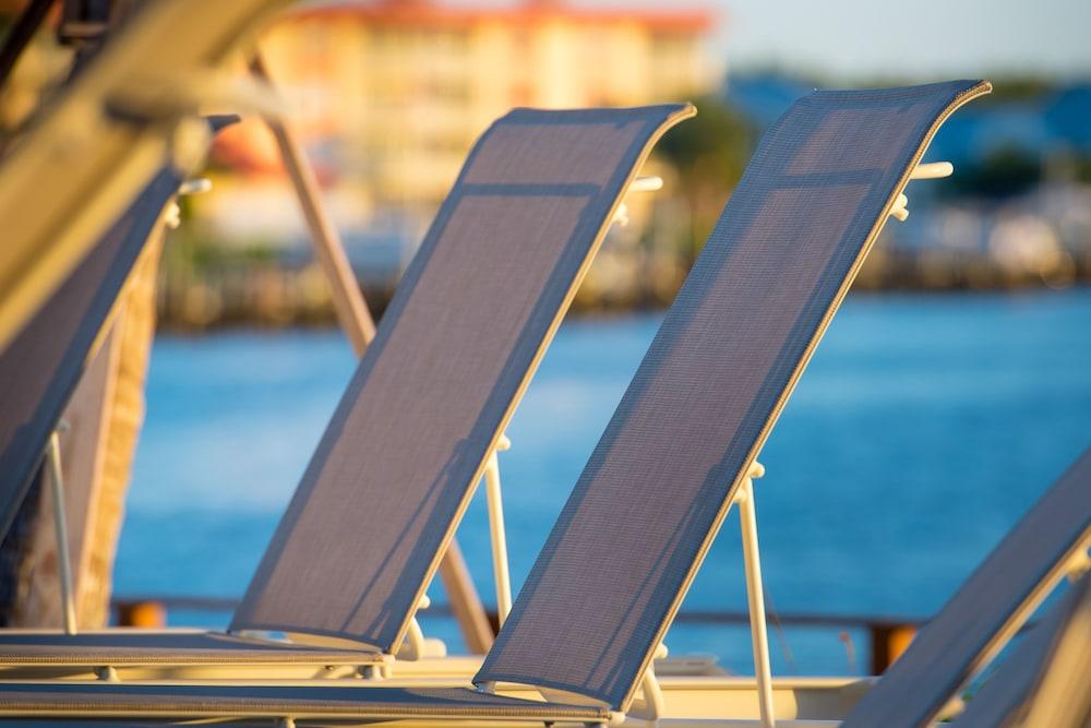 Hyatt House Naples 5Th Avenue Hotell Eksteriør bilde