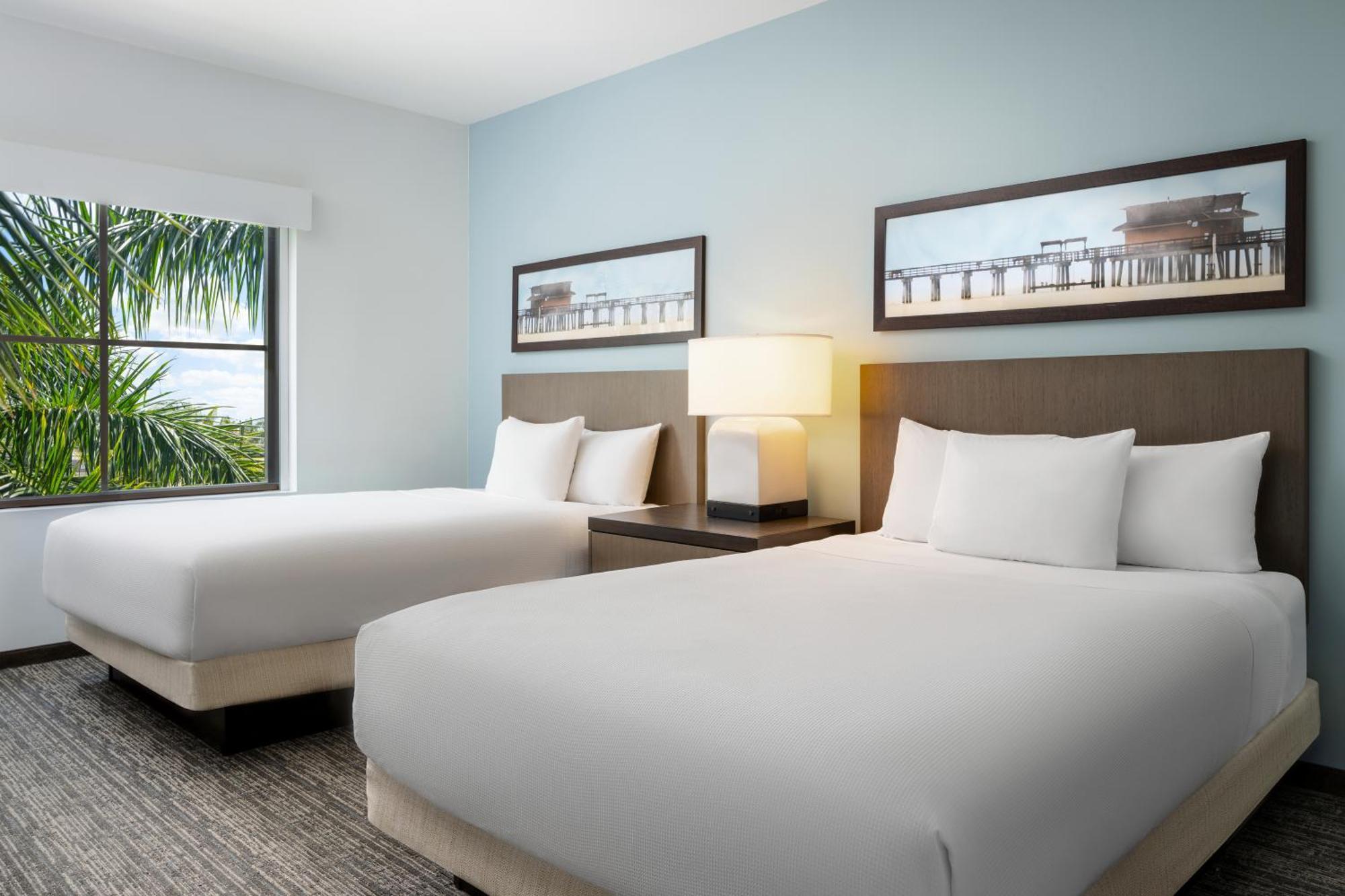 Hyatt House Naples 5Th Avenue Hotell Eksteriør bilde